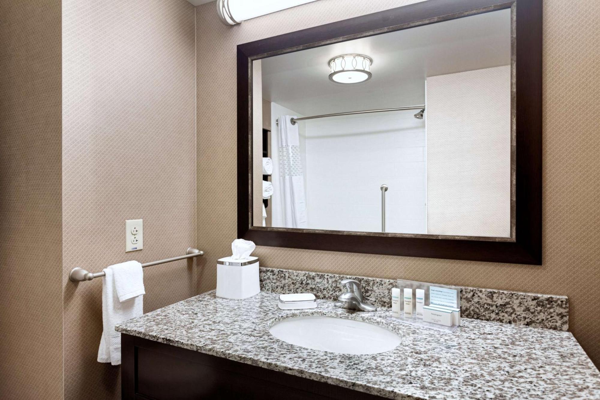 Hampton Inn Lewiston-Auburn Esterno foto
